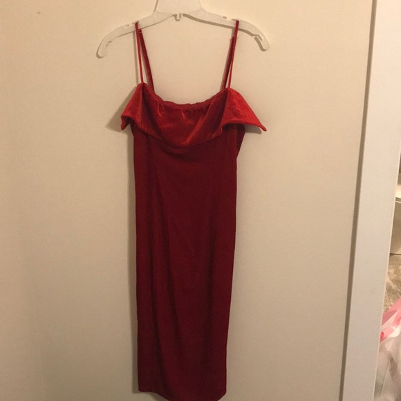 NBD Chantrel Dress in Scarlet - Picture 3 of 4